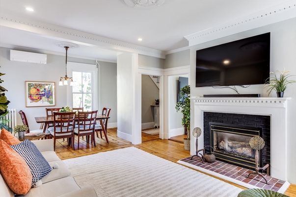 Dining room, Fireplace, Interior, Pendant Lights, Recessed Lighting, Wood Texture Flooring