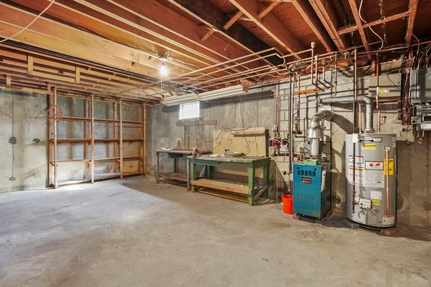 Interior, Wooden Beams