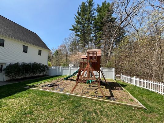 Backyard, Exterior, Playground