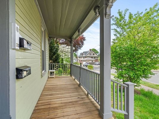 Exterior, Wood Texture Flooring