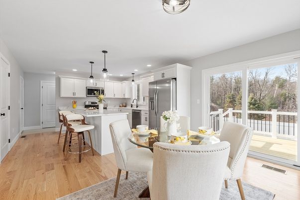 Dining room, Interior, Kitchen, Pendant Lights, Recessed Lighting, Stainless Steel Appliances, Wood Texture Flooring