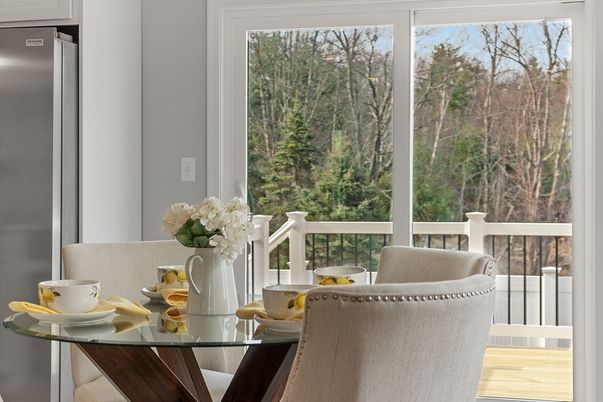 Dining room, Interior