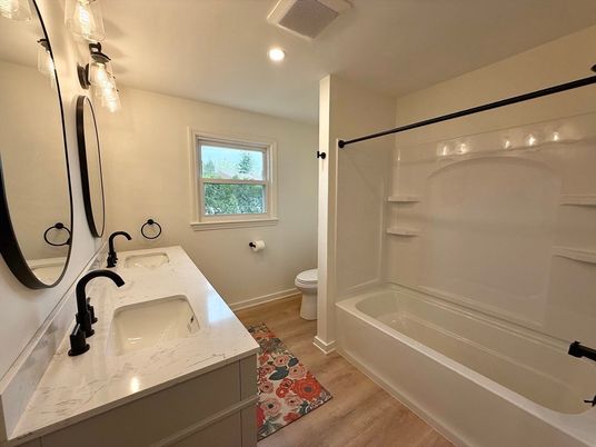 Bathroom, Interior, Recessed Lighting, Wood Texture Flooring