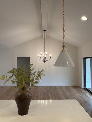 Interior, Pendant Lights, Recessed Lighting, Wood Texture Flooring