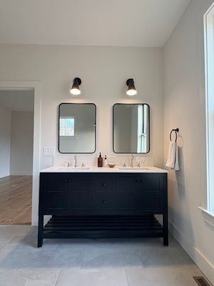 Bathroom, Dual Sink Vanities, Interior