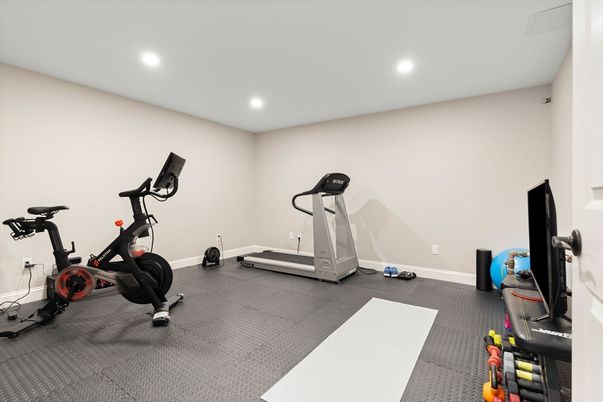 Fitness Equipment, Interior, Recessed Lighting