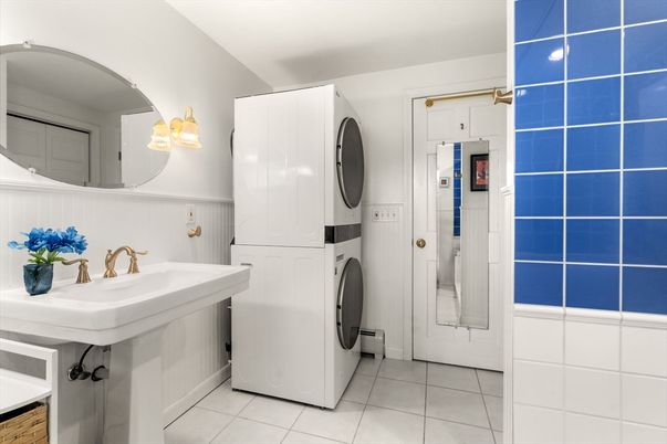 Bathroom, Interior, Washer