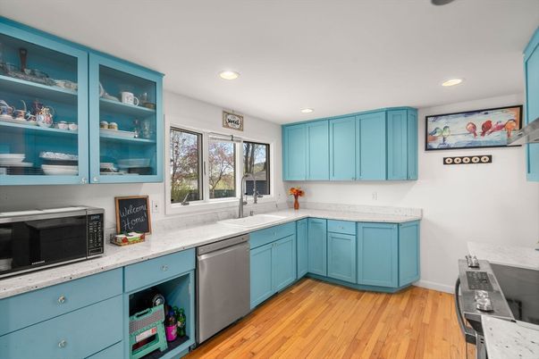 Interior, Kitchen, Recessed Lighting, Wood Texture Flooring