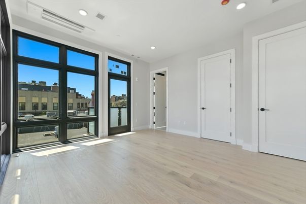Empty room, Interior, Recessed Lighting, Water, Wood Texture Flooring