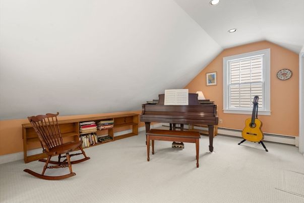 Interior, Piano, Recessed Lighting