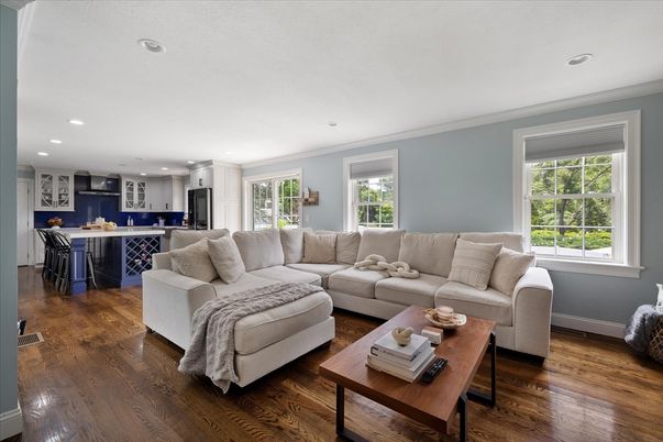 Dining room, Interior, Kitchen, Living room, Recessed Lighting, Wood Texture Flooring