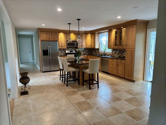 Interior, Kitchen, Pendant Lights, Recessed Lighting, Stainless Steel Appliances