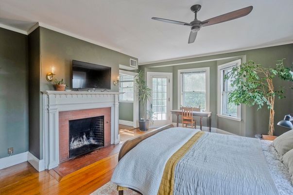 Bedroom, Fireplace, Interior, Wood Texture Flooring