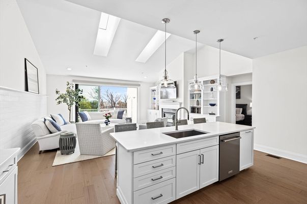 Interior, Kitchen, Living room, Pendant Lights, Recessed Lighting, Wood Texture Flooring