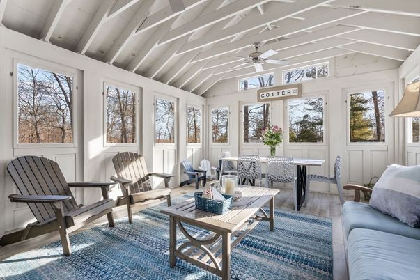 Dining room, Interior, Living room, Sun Room, Wood Texture Flooring