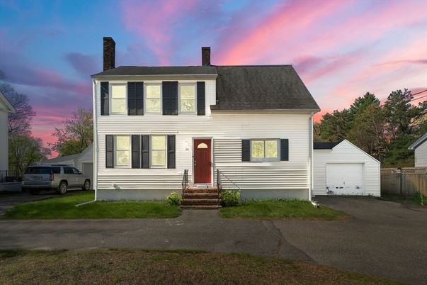 Detached Garage, Exterior, Facade, Cape Cod