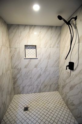 Bathroom, Interior, Marble Walls, Recessed Lighting