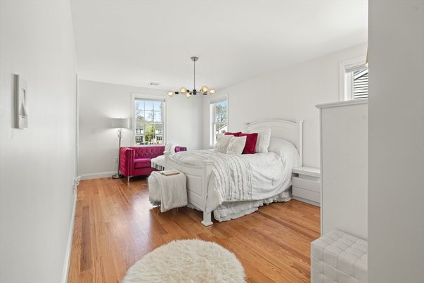 Bedroom, Interior, Pendant Lights, Wood Texture Flooring