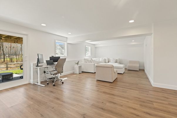 Home Office, Interior, Recessed Lighting, Wood Texture Flooring