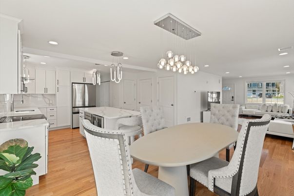Dining room, Interior, Kitchen, Living room, Pendant Lights, Recessed Lighting, Stainless Steel Appliances, Wood Texture Flooring