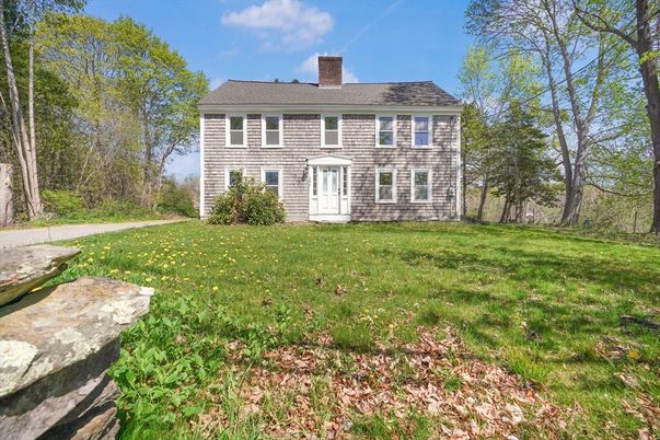 Backyard, Exterior, Facade, Georgian