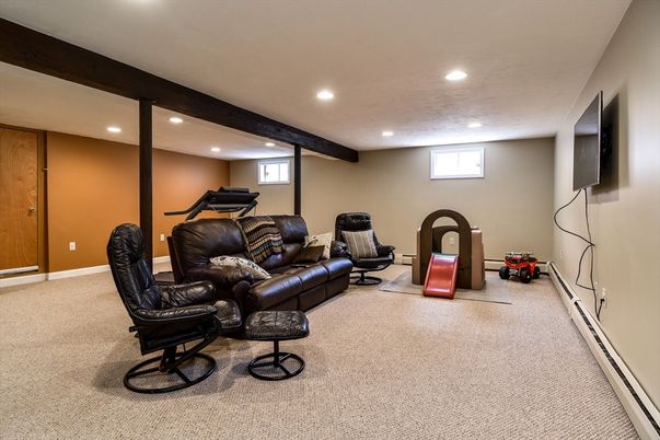 Fitness Equipment, Interior, Recessed Lighting