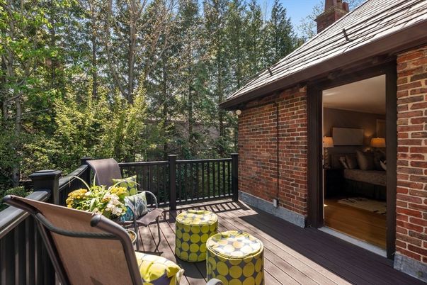 Exterior, Wood Texture Flooring