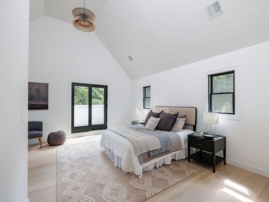 Bedroom, Interior, Pendant Lights, Wood Texture Flooring