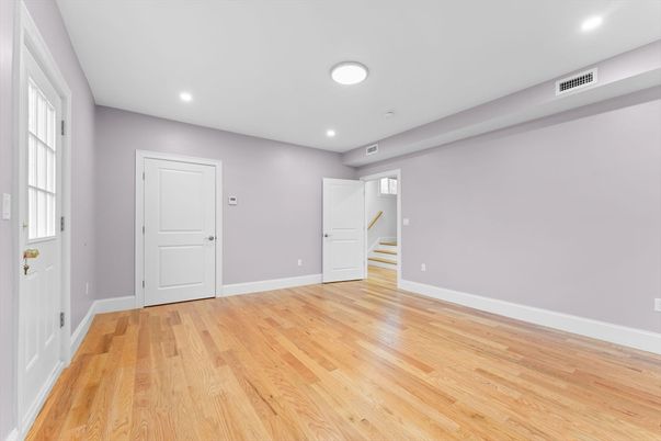 Empty room, Interior, Recessed Lighting, Wood Texture Flooring