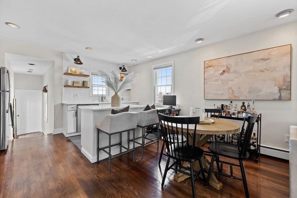 Dining room, Interior, Kitchen, Recessed Lighting, Wood Texture Flooring