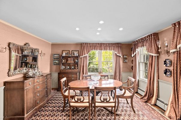 Dining room, Interior, Recessed Lighting