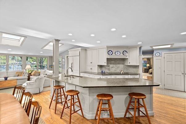 Interior, Kitchen, Living room, Recessed Lighting, Wood Texture Flooring