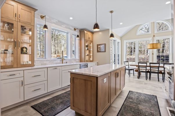 Dining room, Interior, Kitchen, Pendant Lights, Recessed Lighting