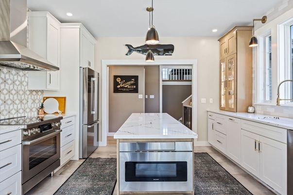 Interior, Kitchen, Pendant Lights, Recessed Lighting, Stainless Steel Appliances