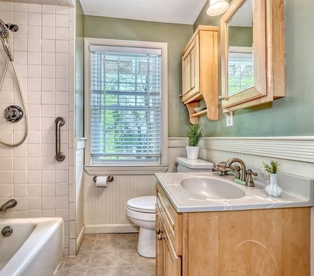 Bathroom, Interior