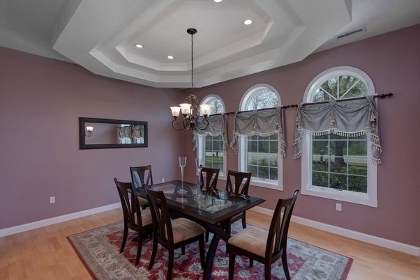 Chandelier, Dining room, Interior, Recessed Lighting, Wood Texture Flooring