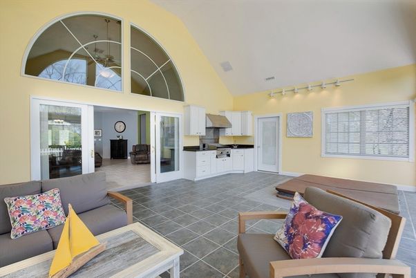 Interior, Kitchen, Living room