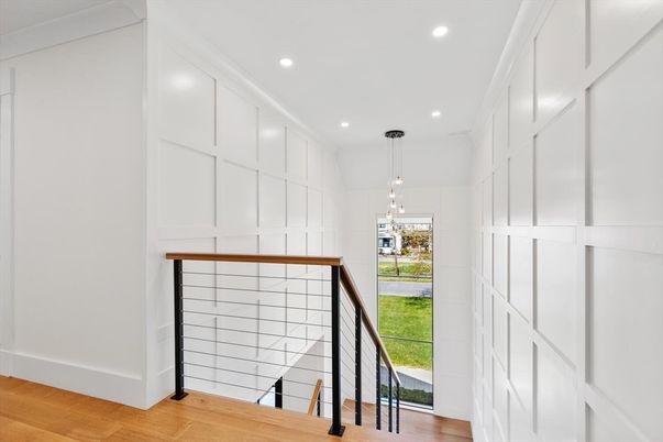 Interior, Pendant Lights, Recessed Lighting, Wood Texture Flooring