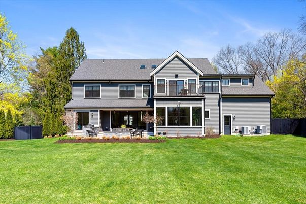 Backyard, Exterior, Facade, Farmhouse