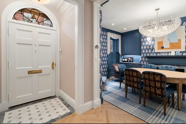 Chandelier, Dining room, Interior, Recessed Lighting, Wood Texture Flooring