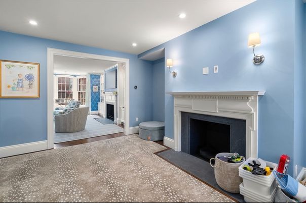 Fireplace, Interior, Recessed Lighting