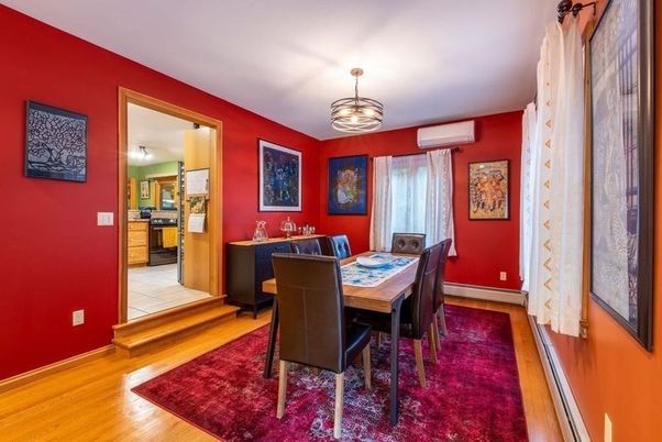 Chandelier, Dining room, Interior, Kitchen, Wood Texture Flooring