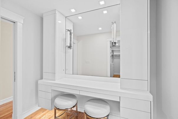 Bathroom, Interior, Recessed Lighting, Wood Texture Flooring