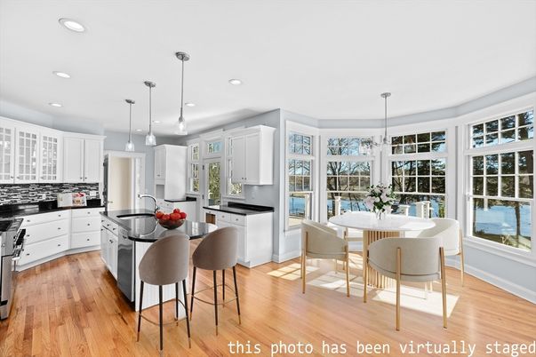 Dining room, Interior, Kitchen, Pendant Lights, Recessed Lighting, Wood Texture Flooring