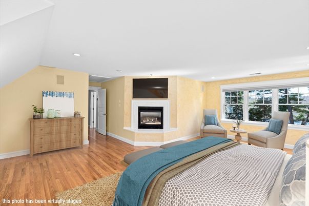 Bedroom, Fireplace, Interior, Recessed Lighting, Wood Texture Flooring