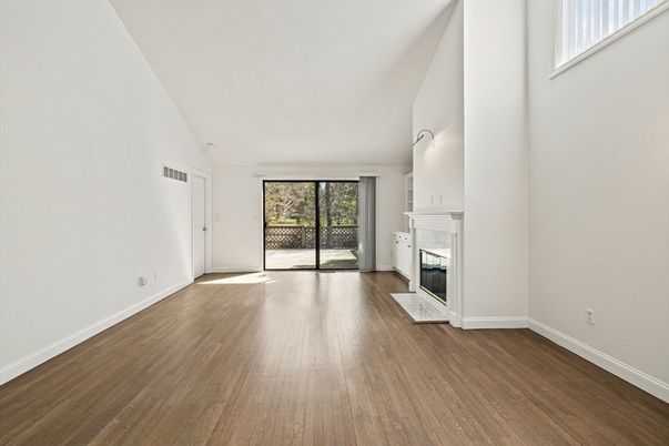 Empty room, Fireplace, Interior, Wood Texture Flooring