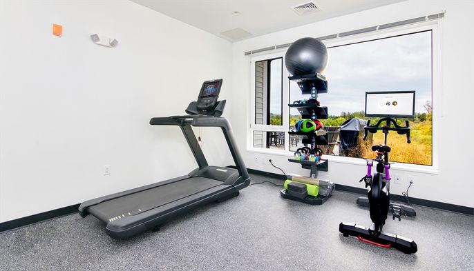 Fitness Equipment, Interior, Recessed Lighting