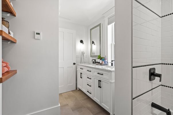 Bathroom, Dual Sink Vanities, Interior