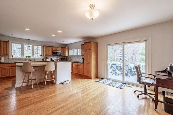 Home Office, Interior, Kitchen, Recessed Lighting, Wood Texture Flooring
