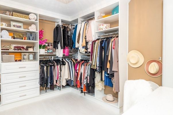 Interior, Walk-in Closets